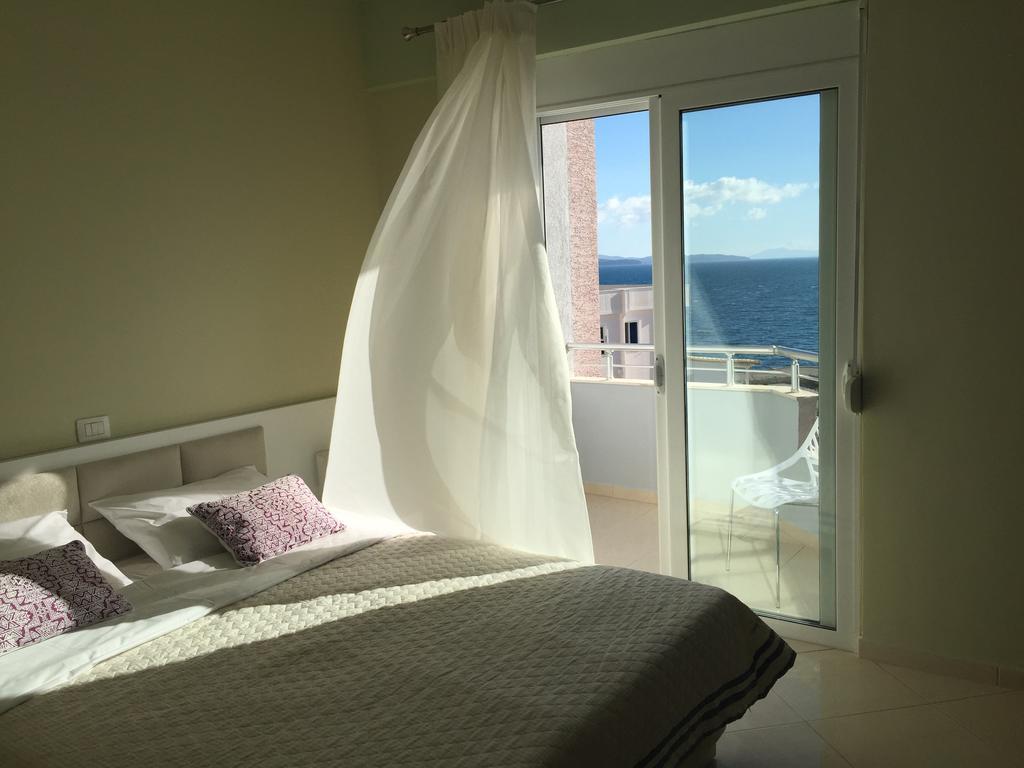 Skyfall Apartment Sarandë Exterior foto