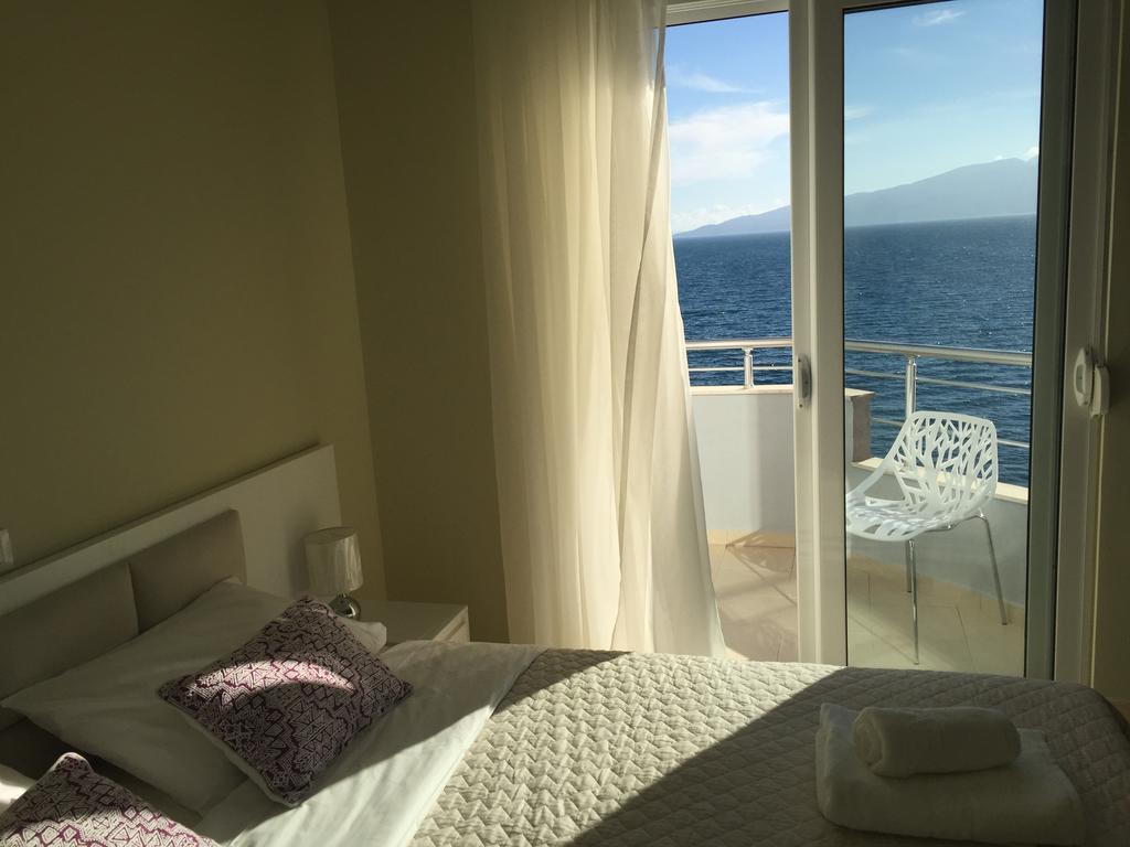 Skyfall Apartment Sarandë Exterior foto