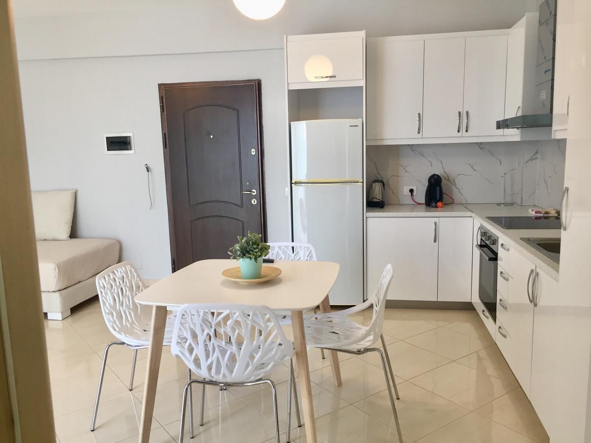Skyfall Apartment Sarandë Exterior foto